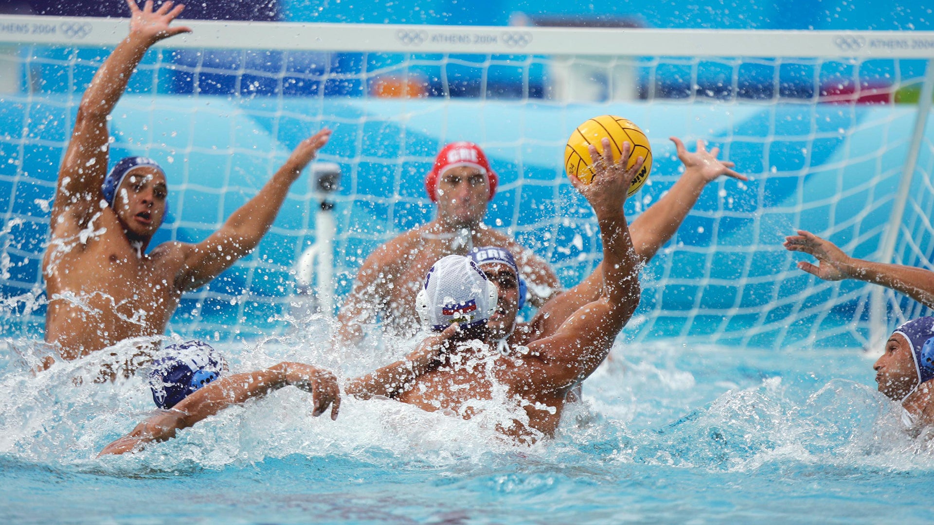 water-polo-action-16-9.jpg